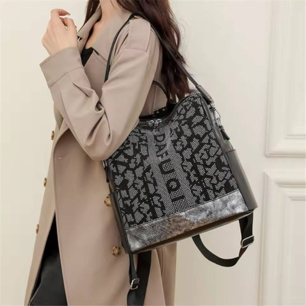 Bolso Glam Chic Con Brillantes - Image 2