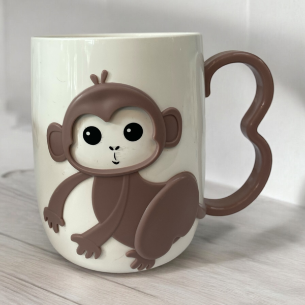Taza Con Diseño De Monitos - Image 3