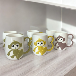 Taza Con Diseño De Monitos