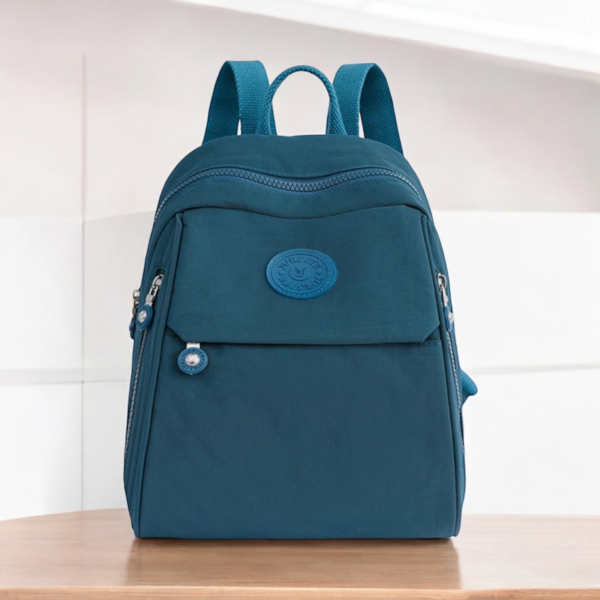 Hermosa Mochila Pequeña - Image 3