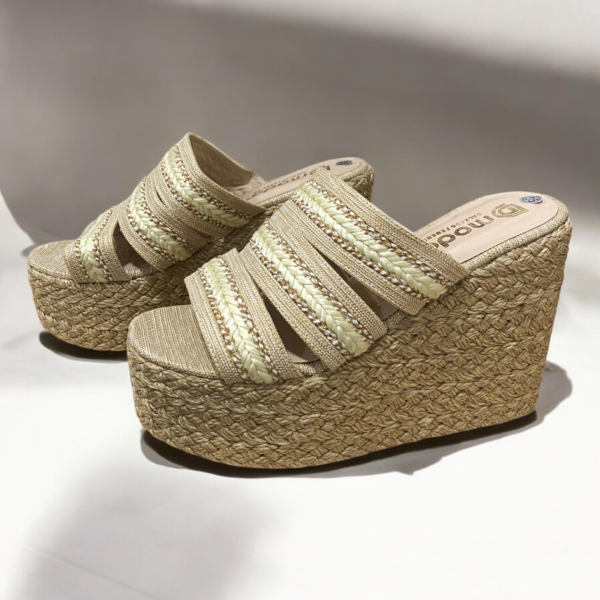 Sandalias Plataforma Étnicas Con Bordado En Mostacilla - Image 2