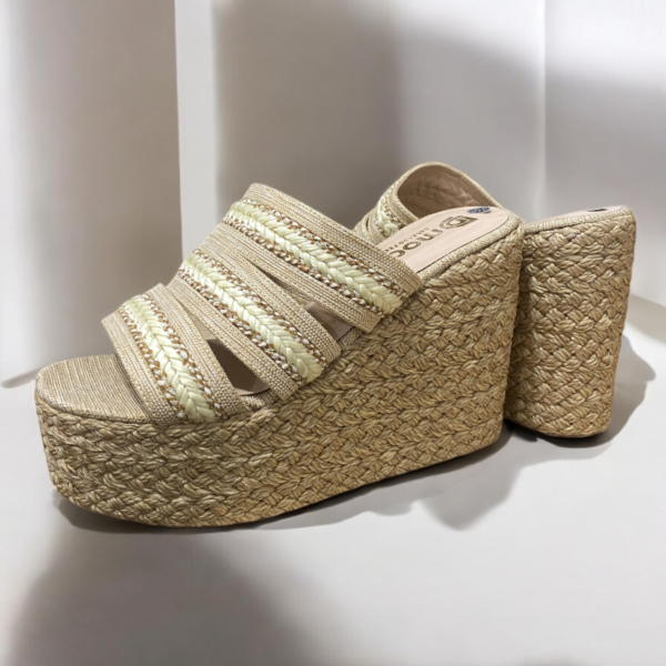 Sandalias Plataforma Étnicas Con Bordado En Mostacilla - Image 4