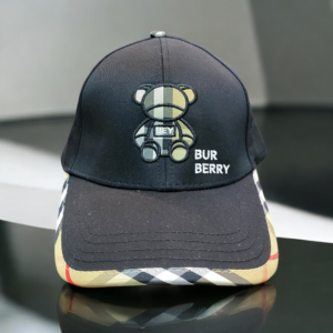 Gorra Burberry Con Osito Bordado