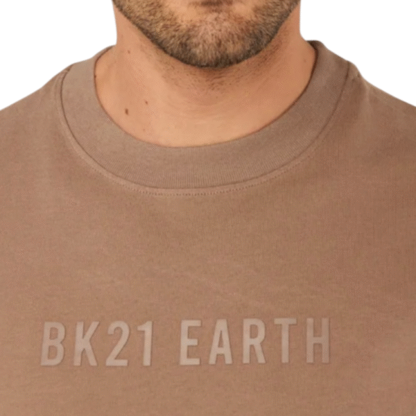 Camiseta Oversize Earth Taupe - Image 6