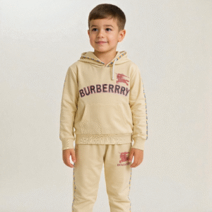 Conjunto Burberry Style Beige – Elegancia Infantil con Capucha