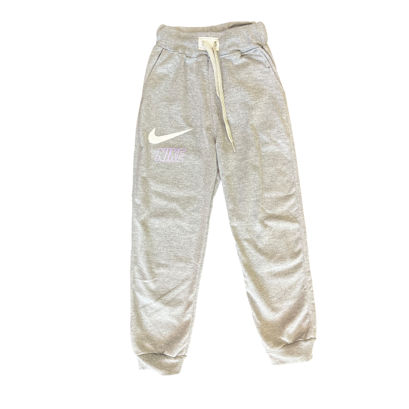 Conjunto Deportivo Infantil Nike Lila y Gris - Image 4