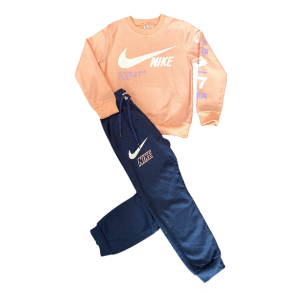Conjunto NIKE para Niña - Image 2