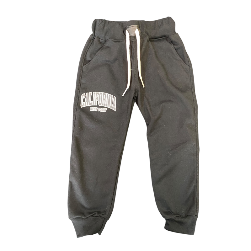 Conjunto California Vibes – Total Black para Niño - Image 3
