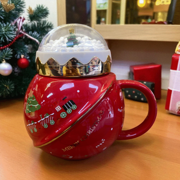 Taza Navideña Bola de Nieve con Tren 🎄🚂 - Image 3