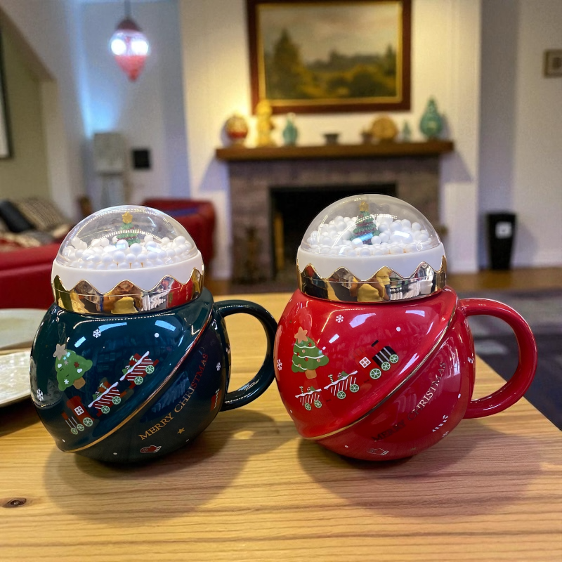 Taza Navideña Bola de Nieve con Tren 🎄🚂