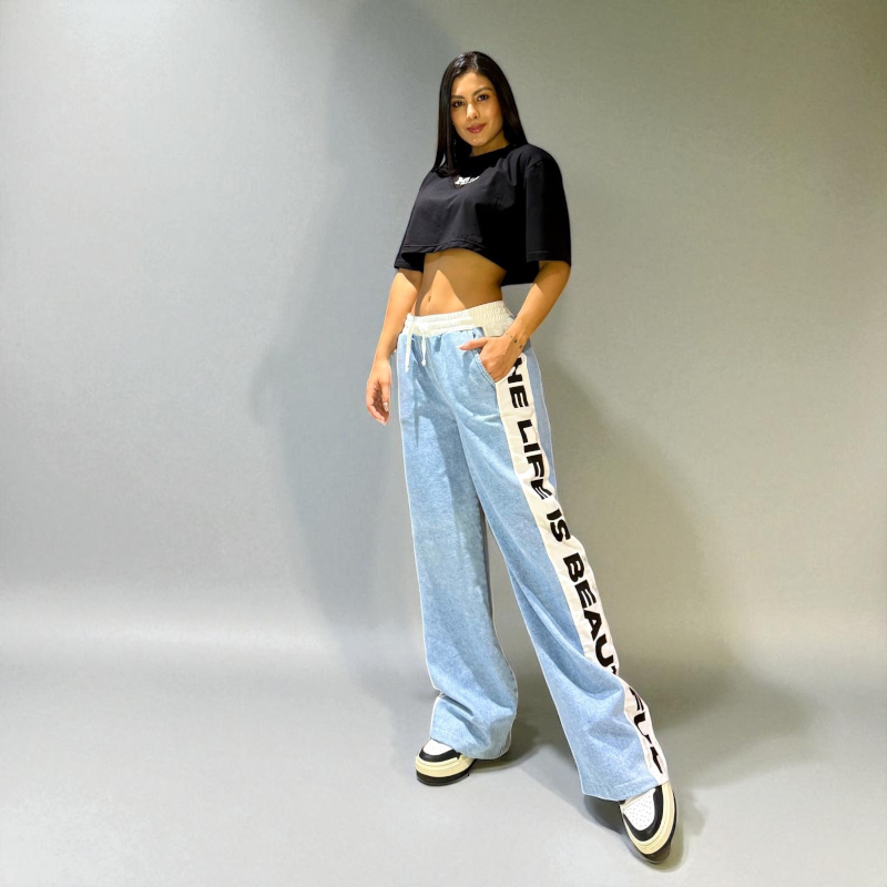 Jeans Wide Leg “Life is Beautiful” - Image 4