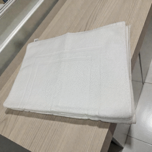 Toalla Blanca Premium 500 g – Suave y Gruesa 50x70Cm