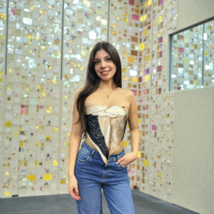 Pañoleta Camelia Imperial Black