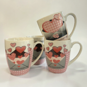 Taza Love Hearts San Valentín – Diseño Romántico en Cerámica