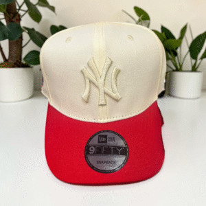 Gorra White & Red Street