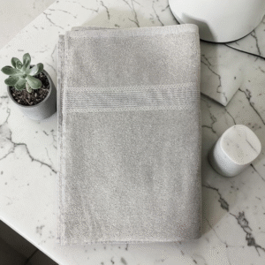 Toalla Premium 100% Algodón - 90x180 cm